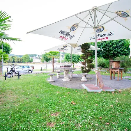 Entspannung Am Rhein ريماجين